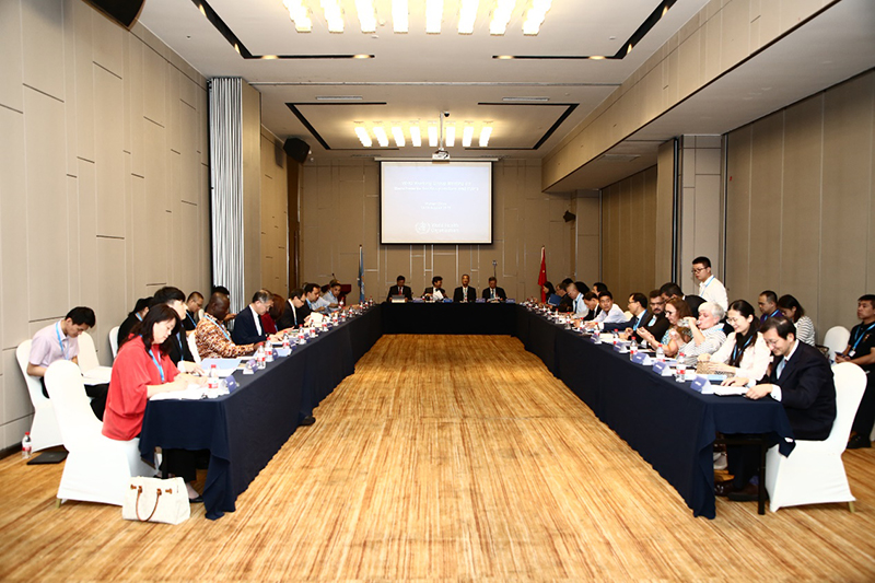会议现场2S.jpg